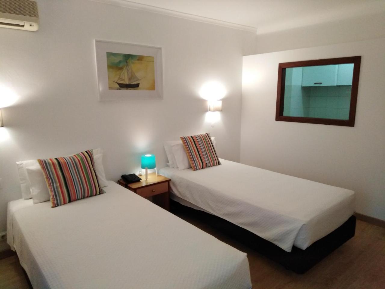Estoril 7 Aparthotel Exterior photo